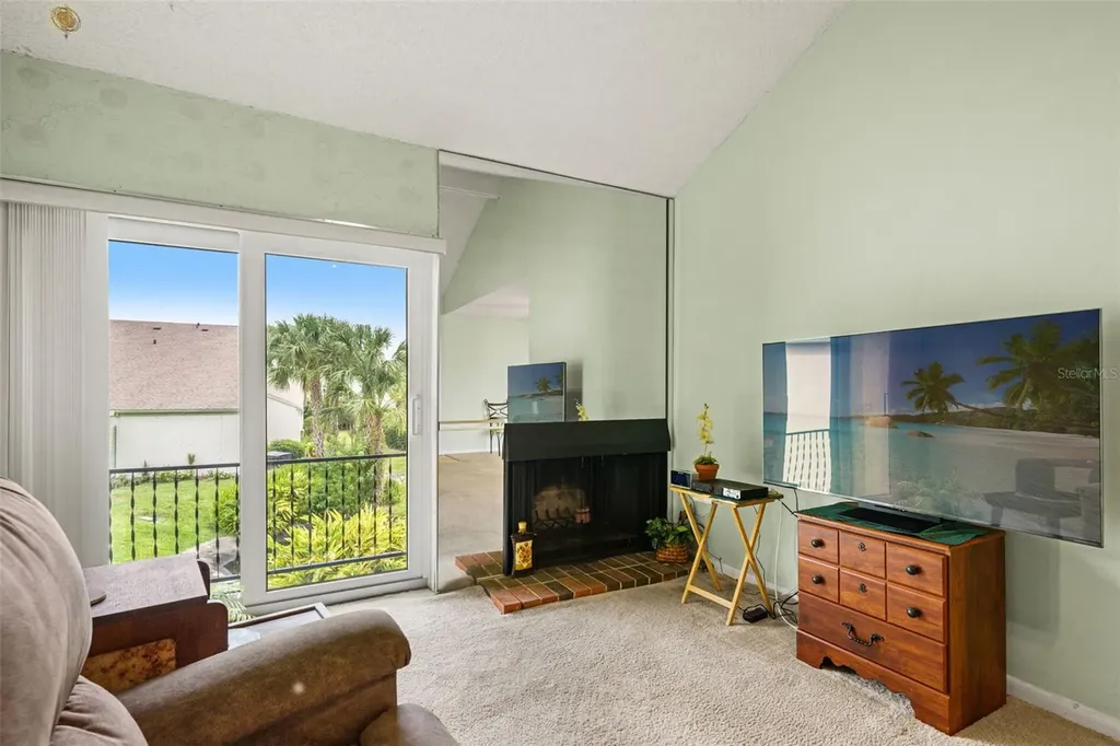 4138 Pinelake Lane Tampa FL 33618