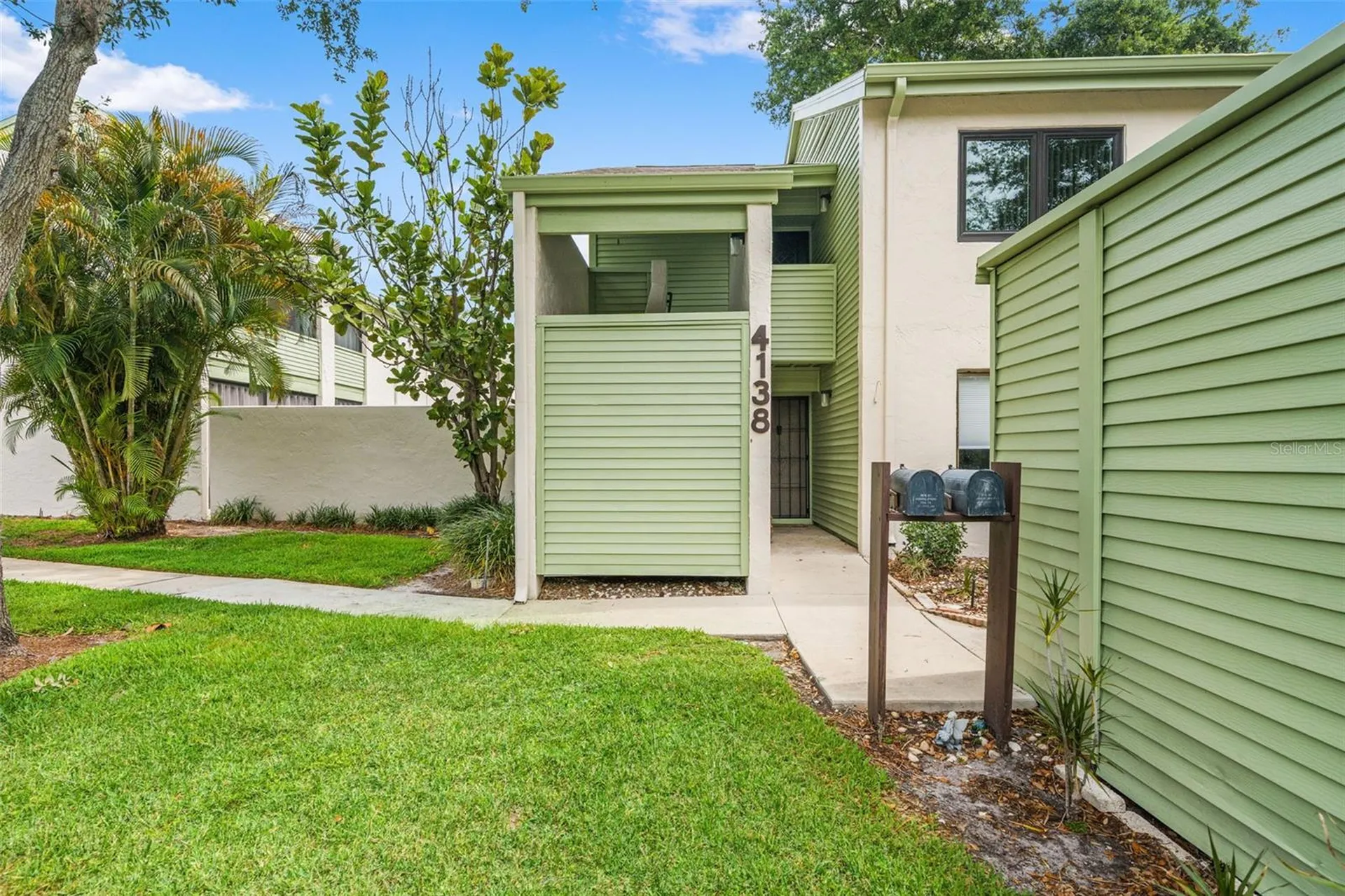 4138 Pinelake Lane Tampa FL 33618