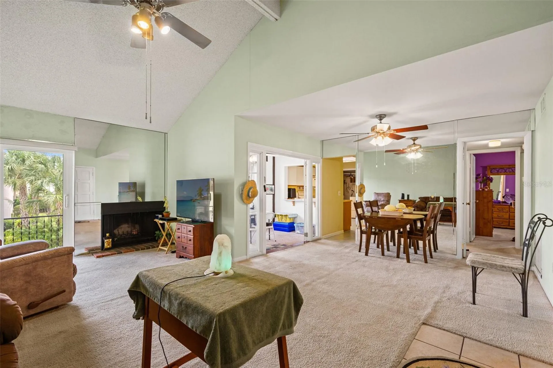 4138 Pinelake Lane Tampa FL 33618
