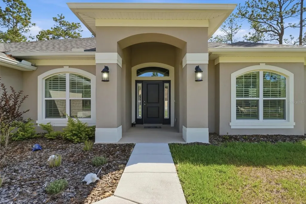 3 Stokesia Court Homosassa FL 34446