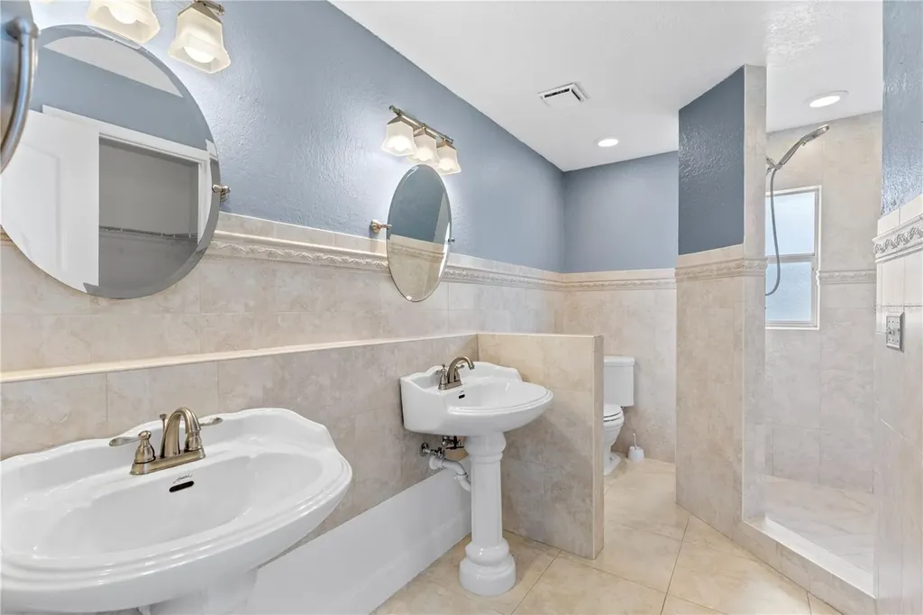 10057 Sandbar Street Orlando FL 32825