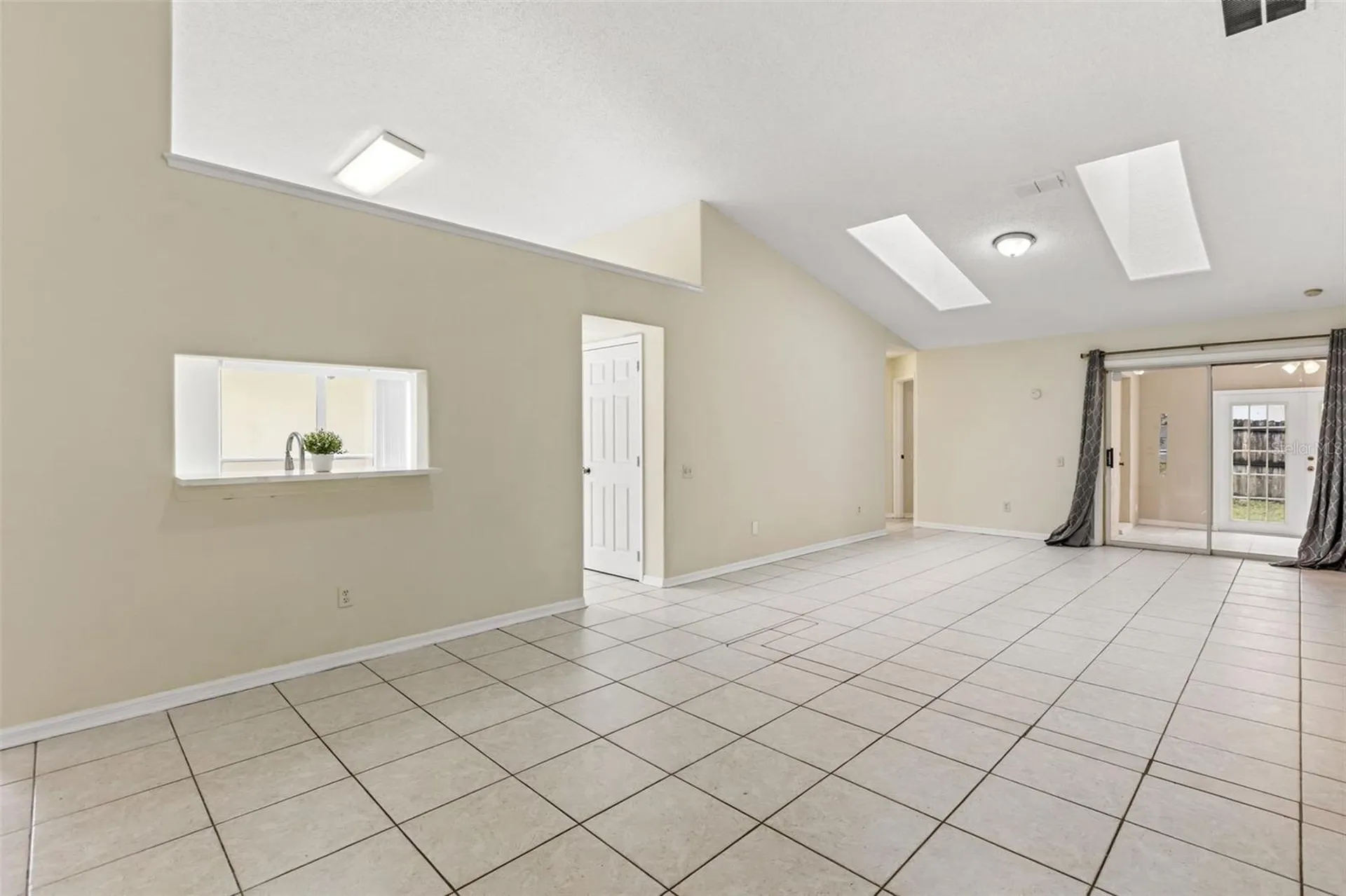 4113 Oakberry Drive Orlando FL 32817