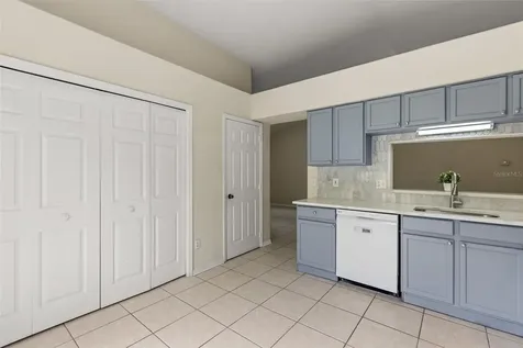 4113 Oakberry Drive Orlando FL 32817
