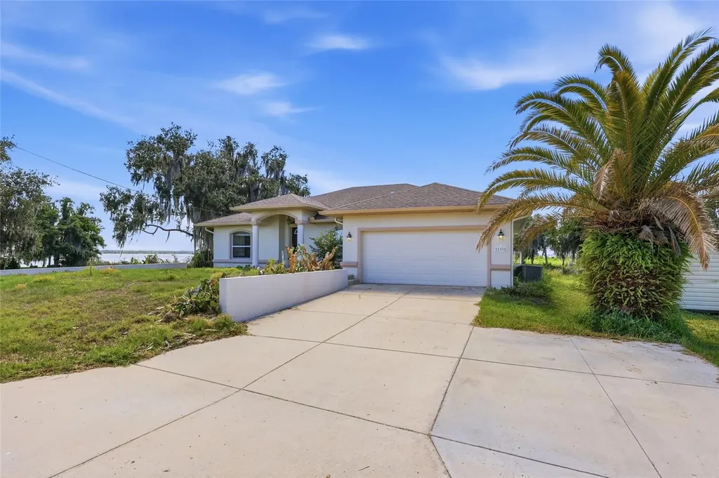 21395 NW 39th Court Micanopy FL 32667