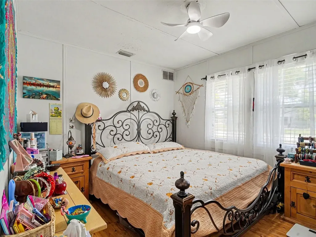 2222 Florinda Street Sarasota FL 34231