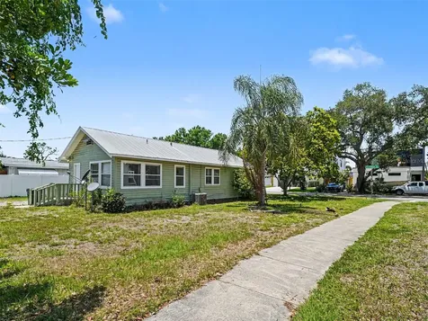 2222 Florinda Street Sarasota FL 34231