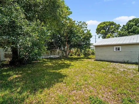 2222 Florinda Street Sarasota FL 34231