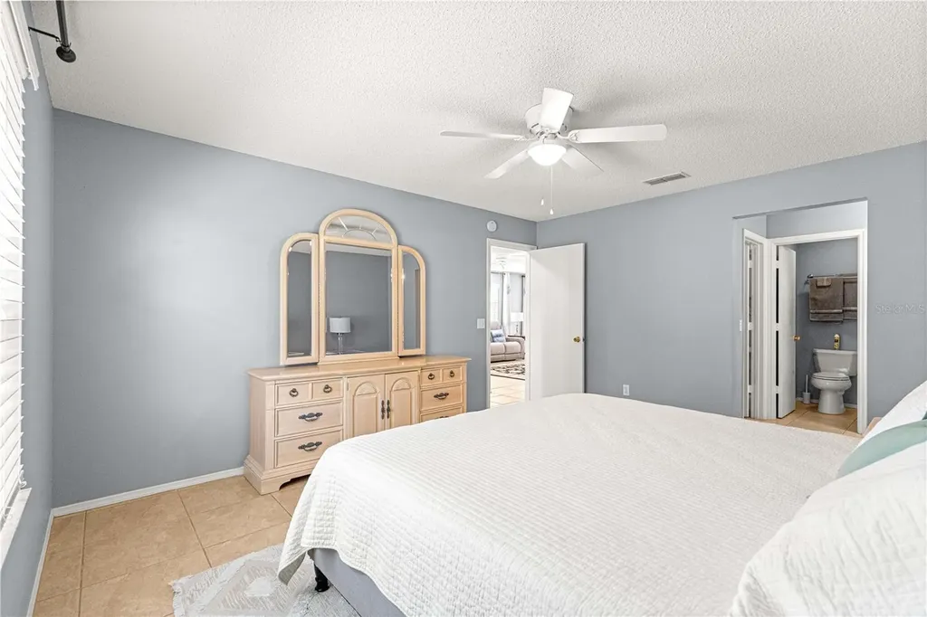 2140 Estevez Drive Lady Lake FL 32159