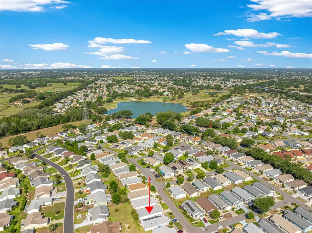 2140 Estevez Drive Lady Lake FL 32159