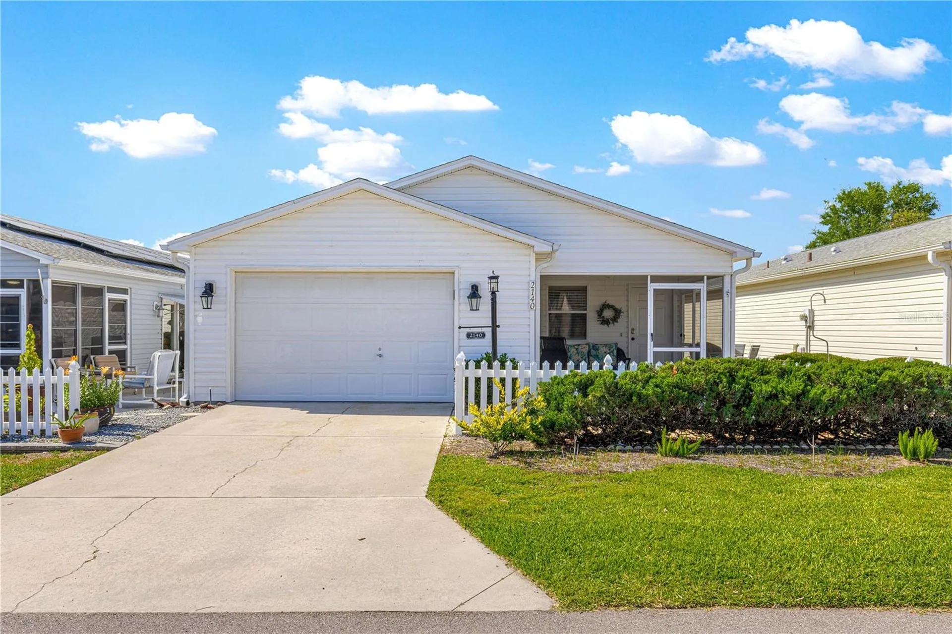 2140 Estevez Drive Lady Lake FL 32159