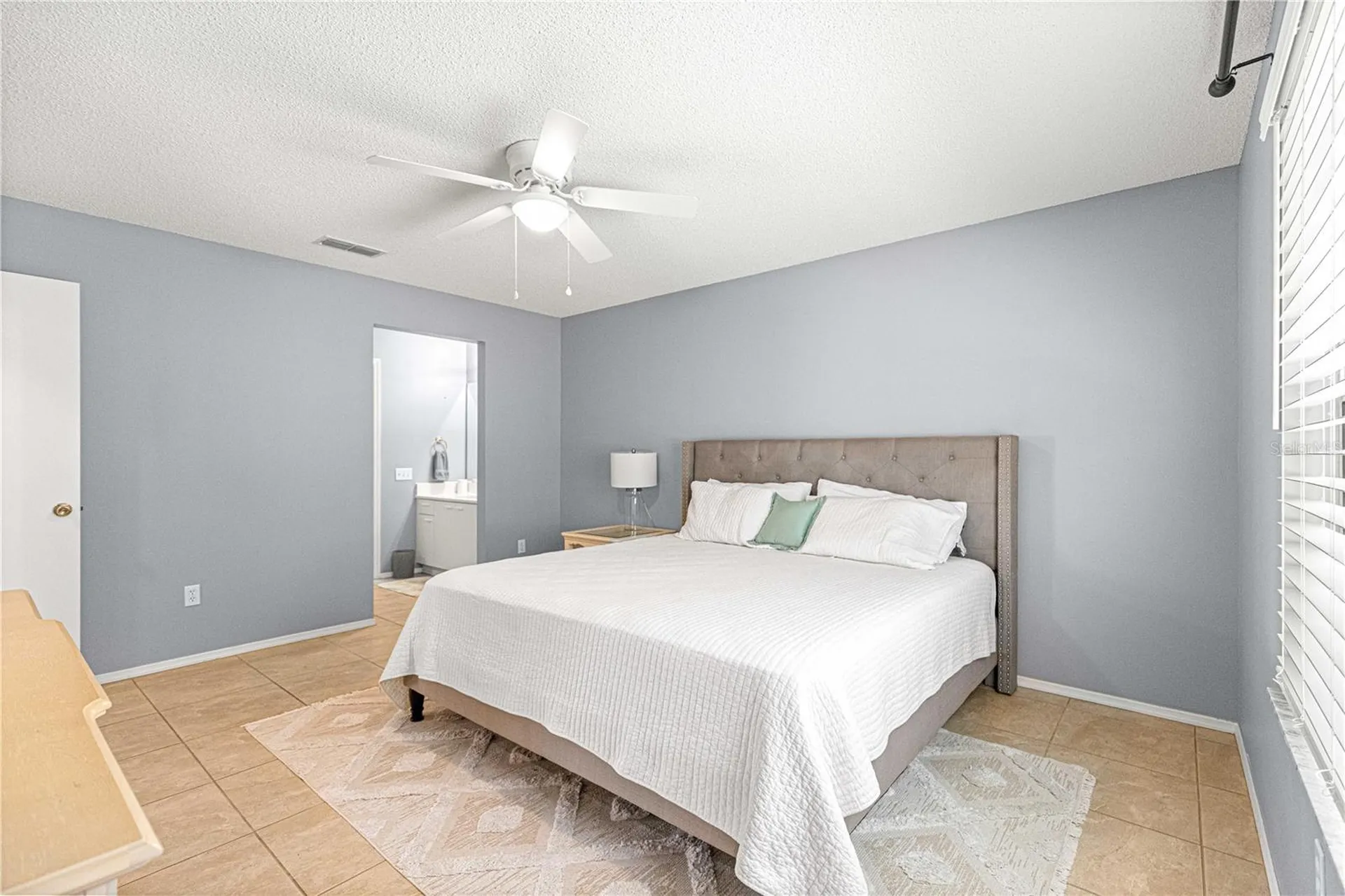 2140 Estevez Drive Lady Lake FL 32159