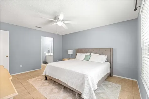 2140 Estevez Drive Lady Lake FL 32159