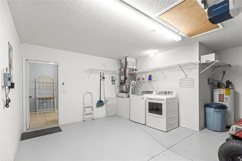 2140 Estevez Drive Lady Lake FL 32159