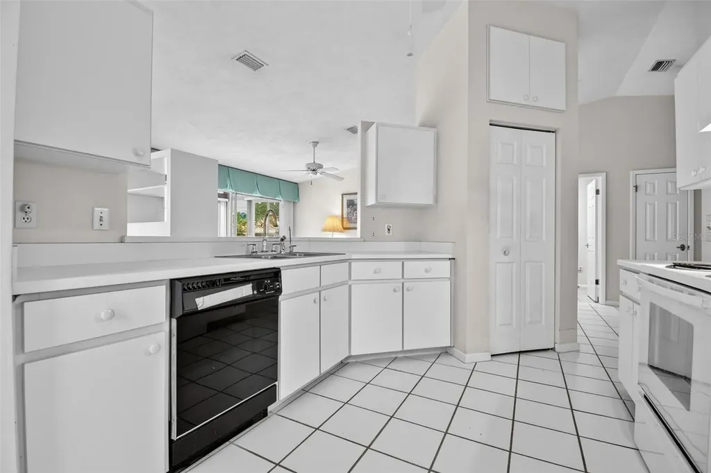 50 Westover Lane Palm Coast FL 32164