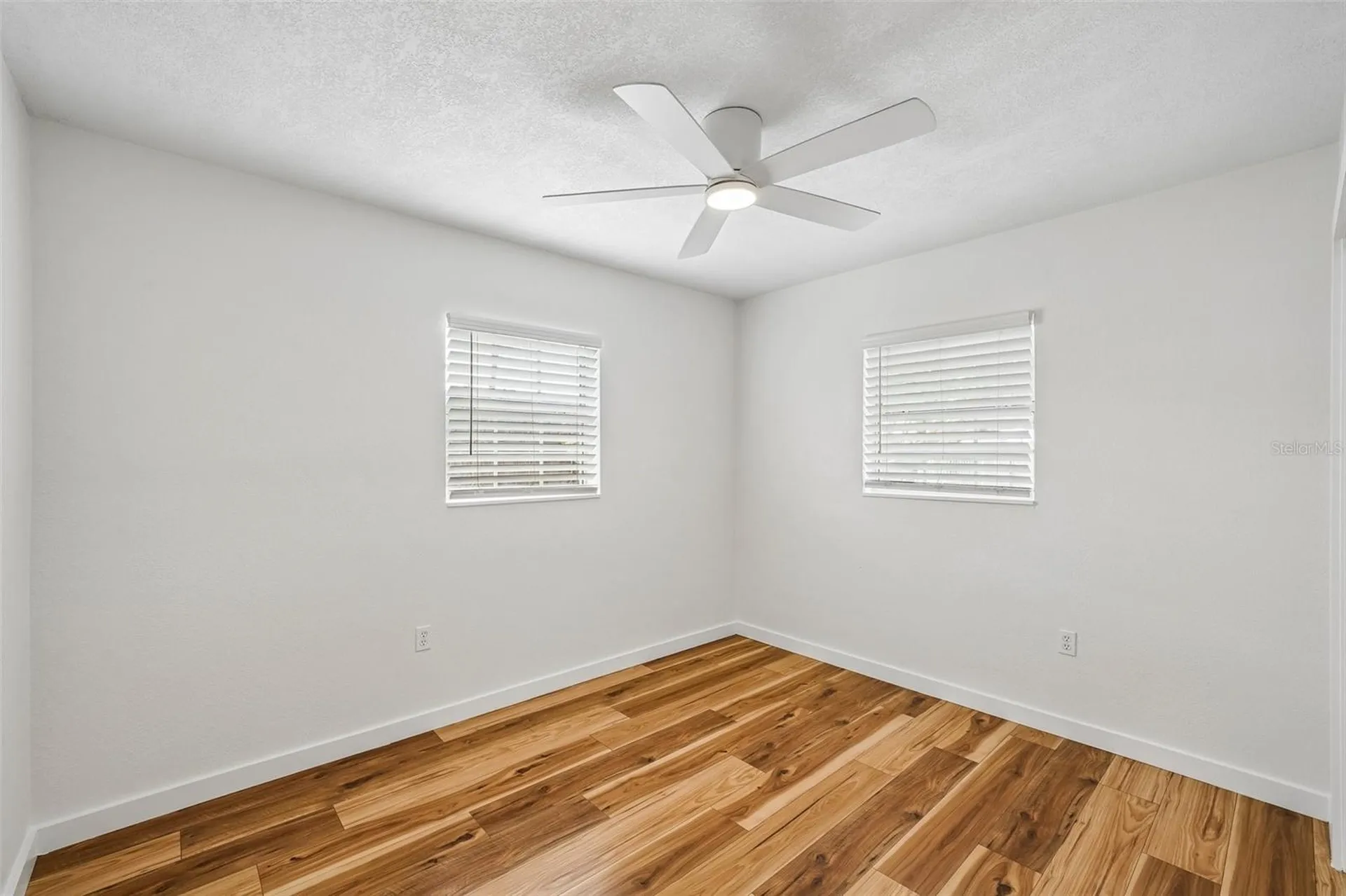 784 87th Avenue N St Petersburg FL 33702