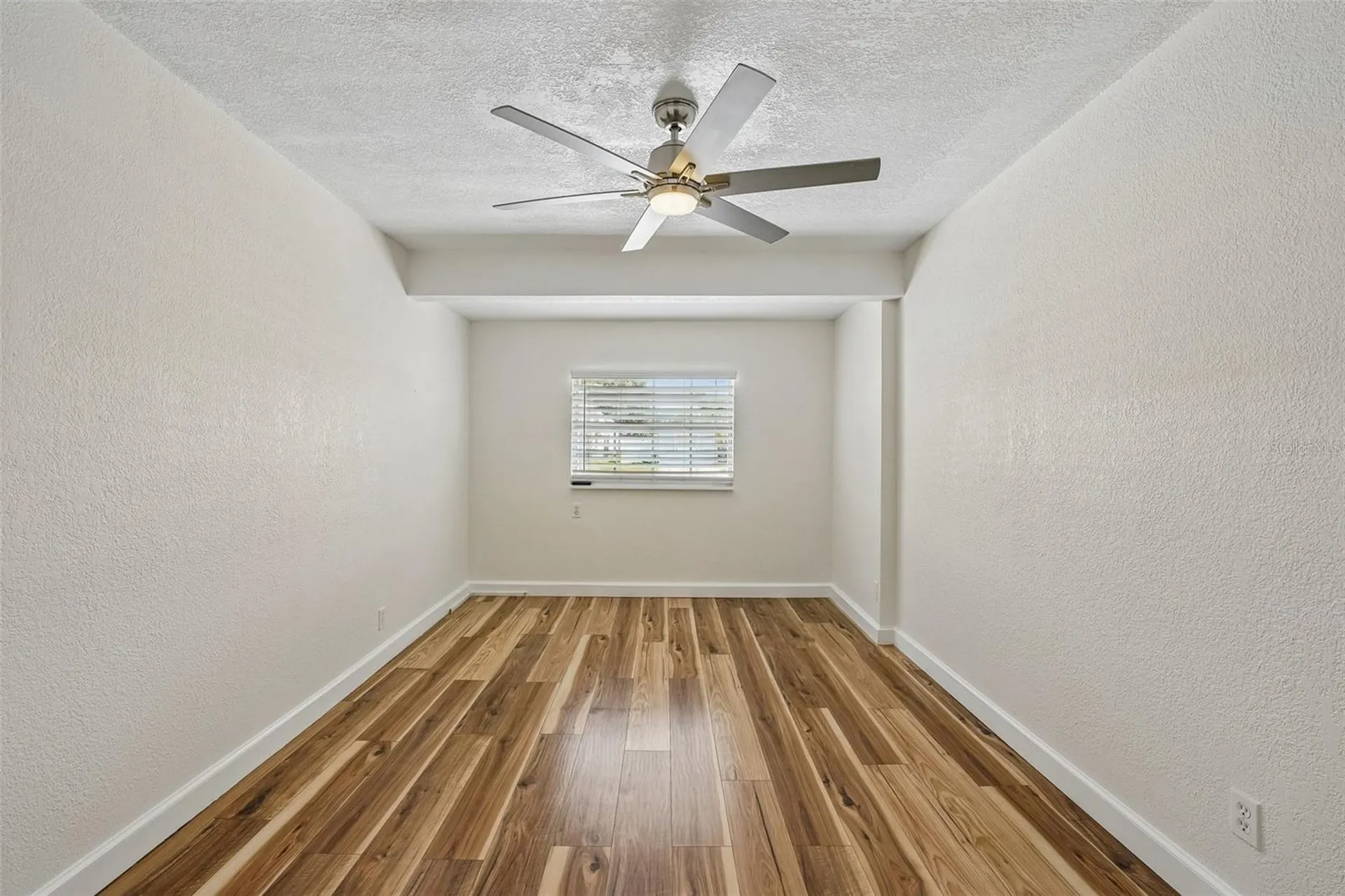 784 87th Avenue N St Petersburg FL 33702