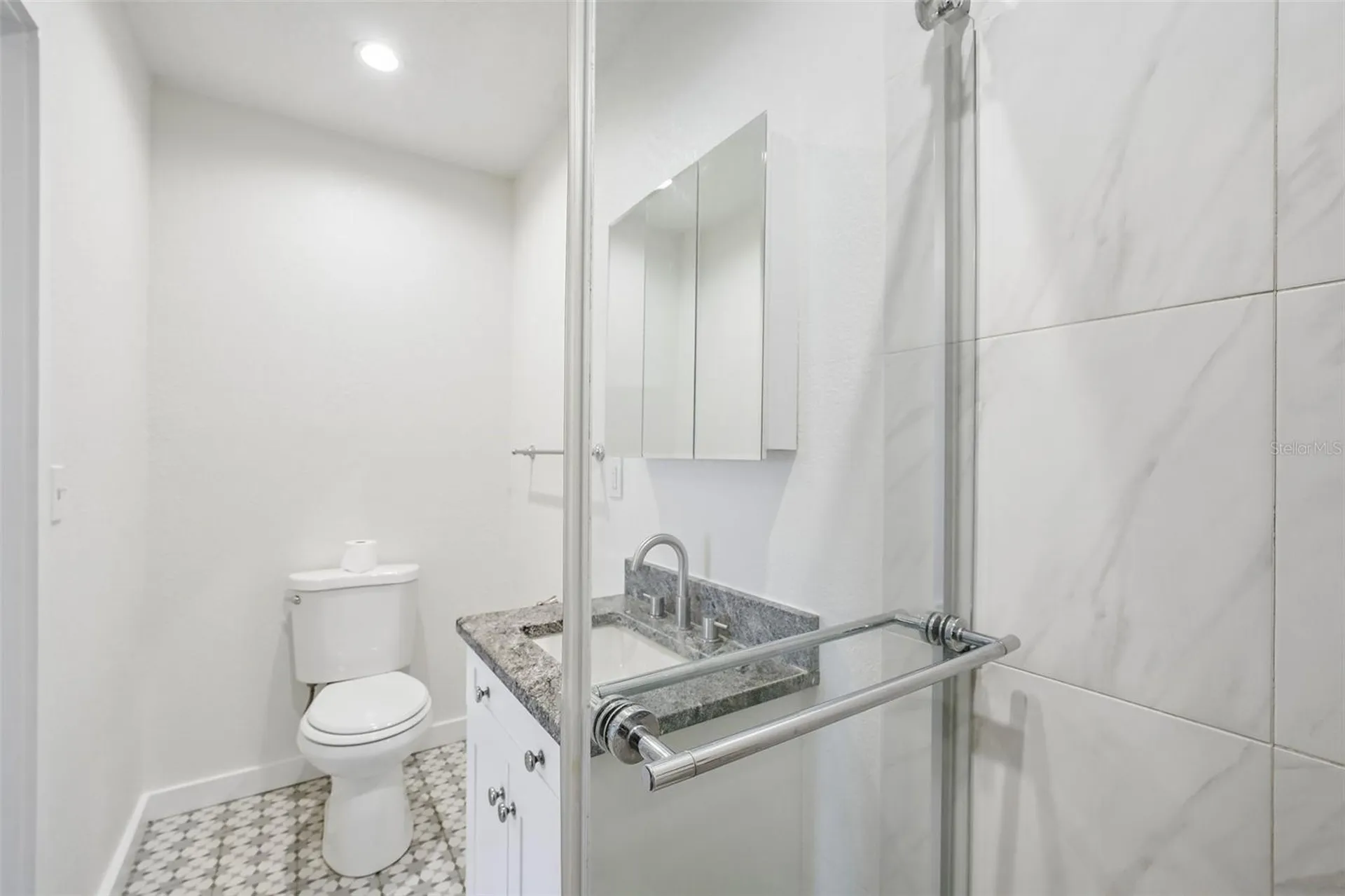 784 87th Avenue N St Petersburg FL 33702