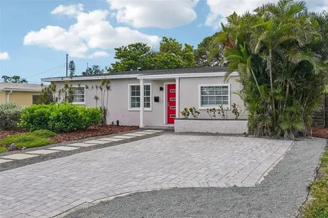 784 87th Avenue N St Petersburg FL 33702