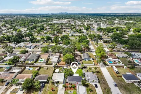 784 87th Avenue N St Petersburg FL 33702