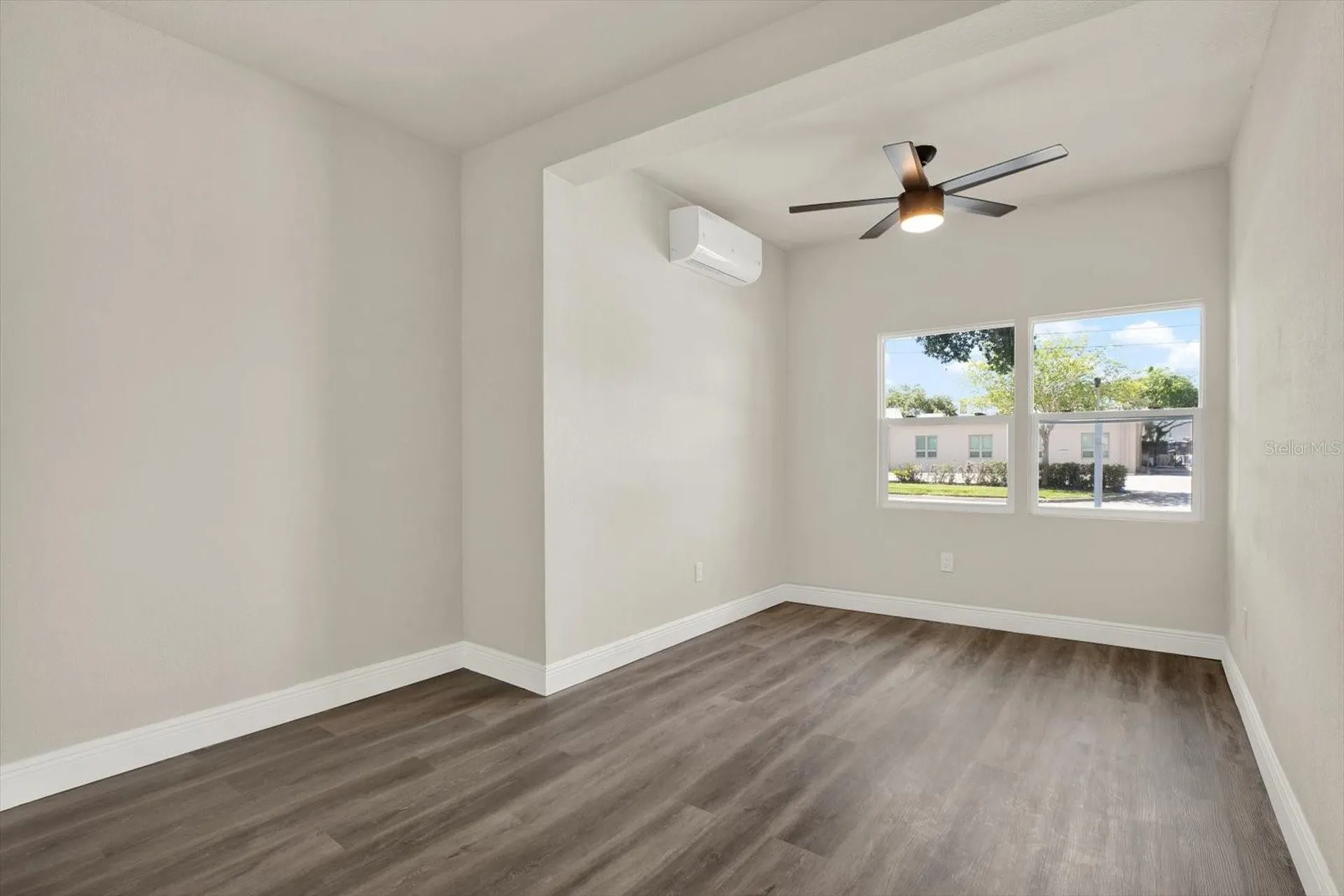 1621 7th Avenue N St Petersburg FL 33713
