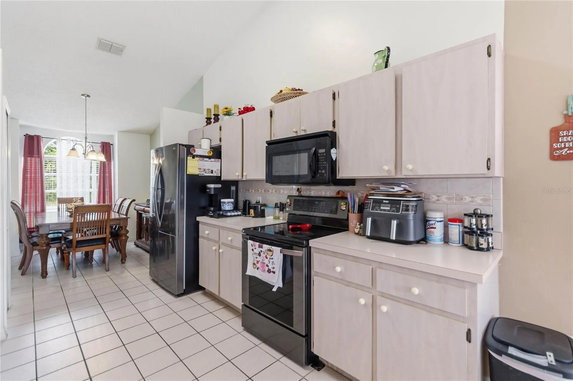 868 Nelson Drive Kissimmee FL 34758