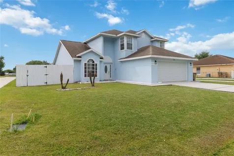 868 Nelson Drive Kissimmee FL 34758