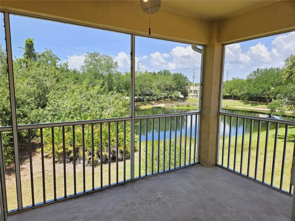 904 Casa Del Lago Way Venice FL 34292