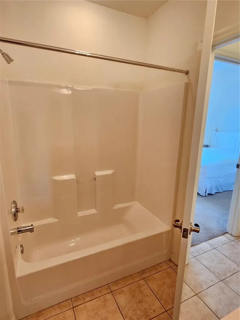 904 Casa Del Lago Way Venice FL 34292