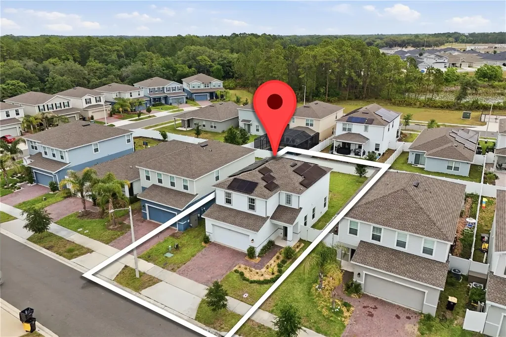 1715 Oceania Avenue Davenport FL 33837