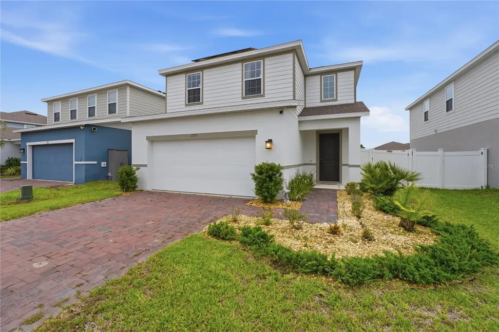 1715 Oceania Avenue Davenport FL 33837
