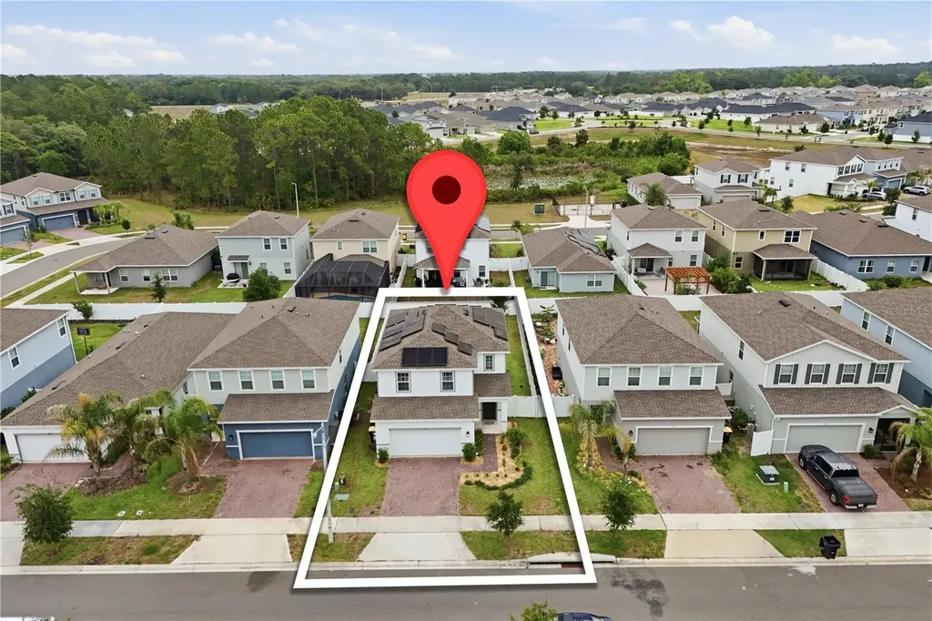1715 Oceania Avenue Davenport FL 33837