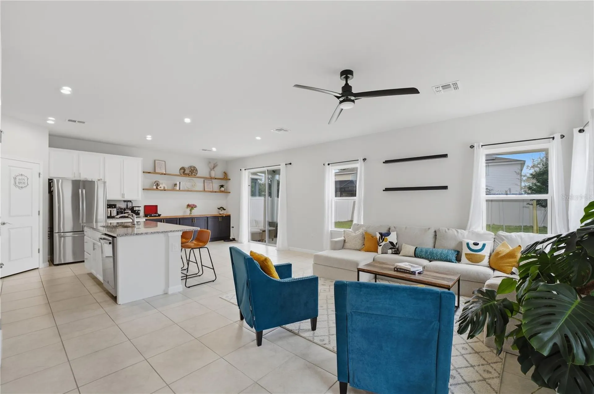 1715 Oceania Avenue Davenport FL 33837