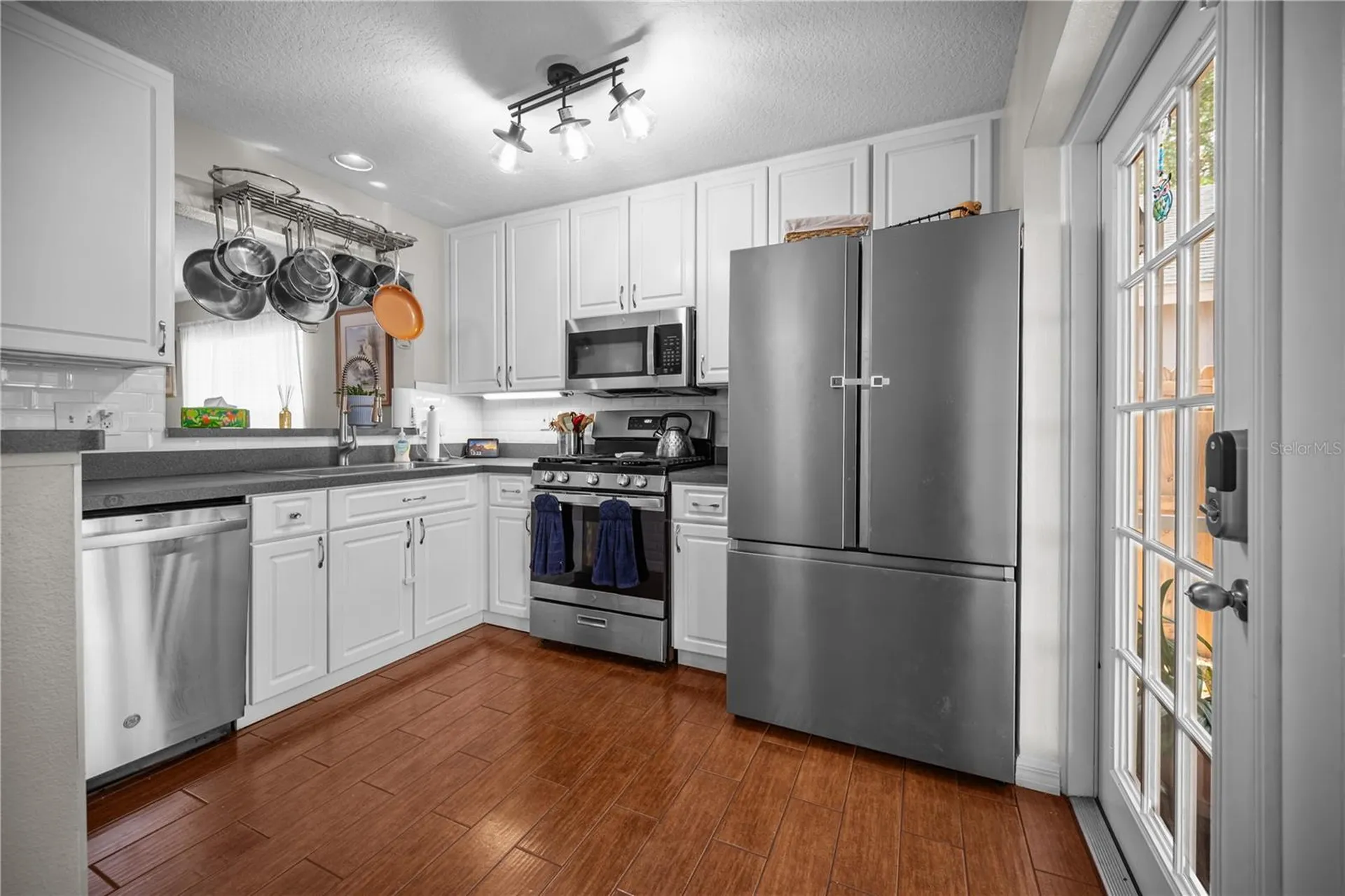 453 Summer Sails Drive Valrico FL 33594