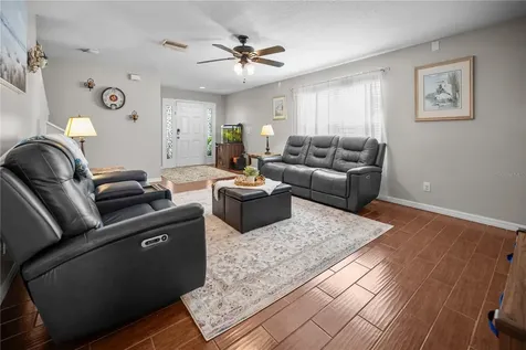 453 Summer Sails Drive Valrico FL 33594