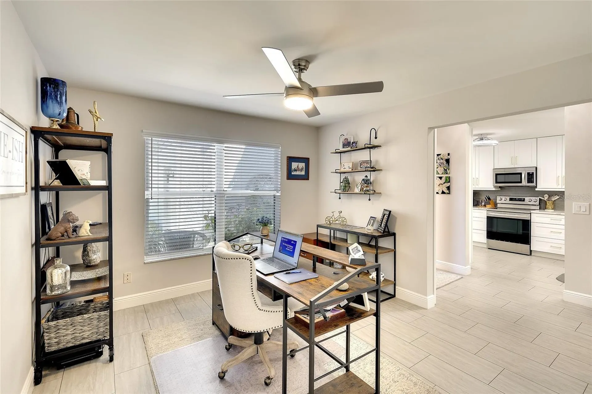 4034 Wilshire Circle E Sarasota FL 34238