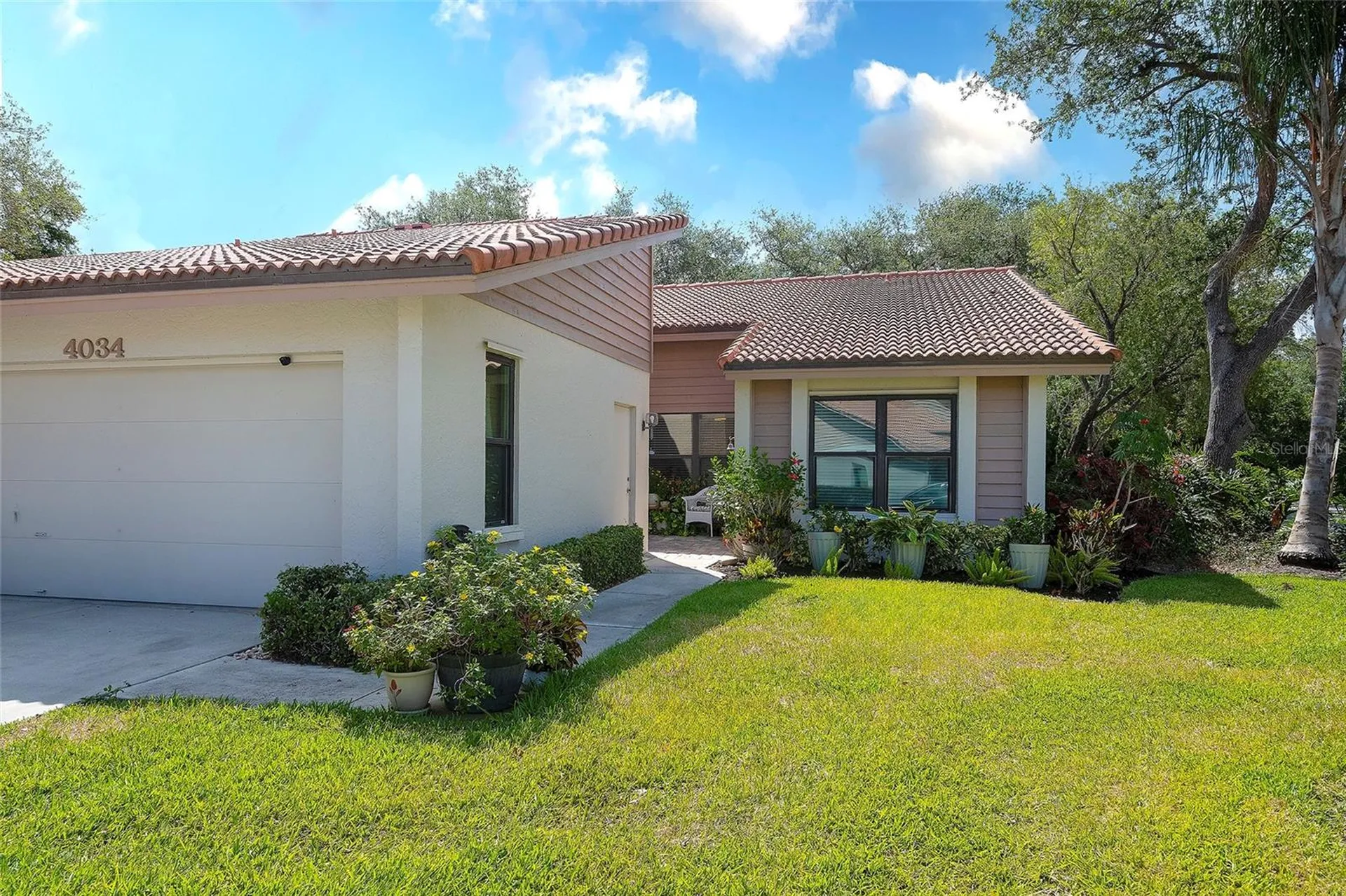 4034 Wilshire Circle E Sarasota FL 34238