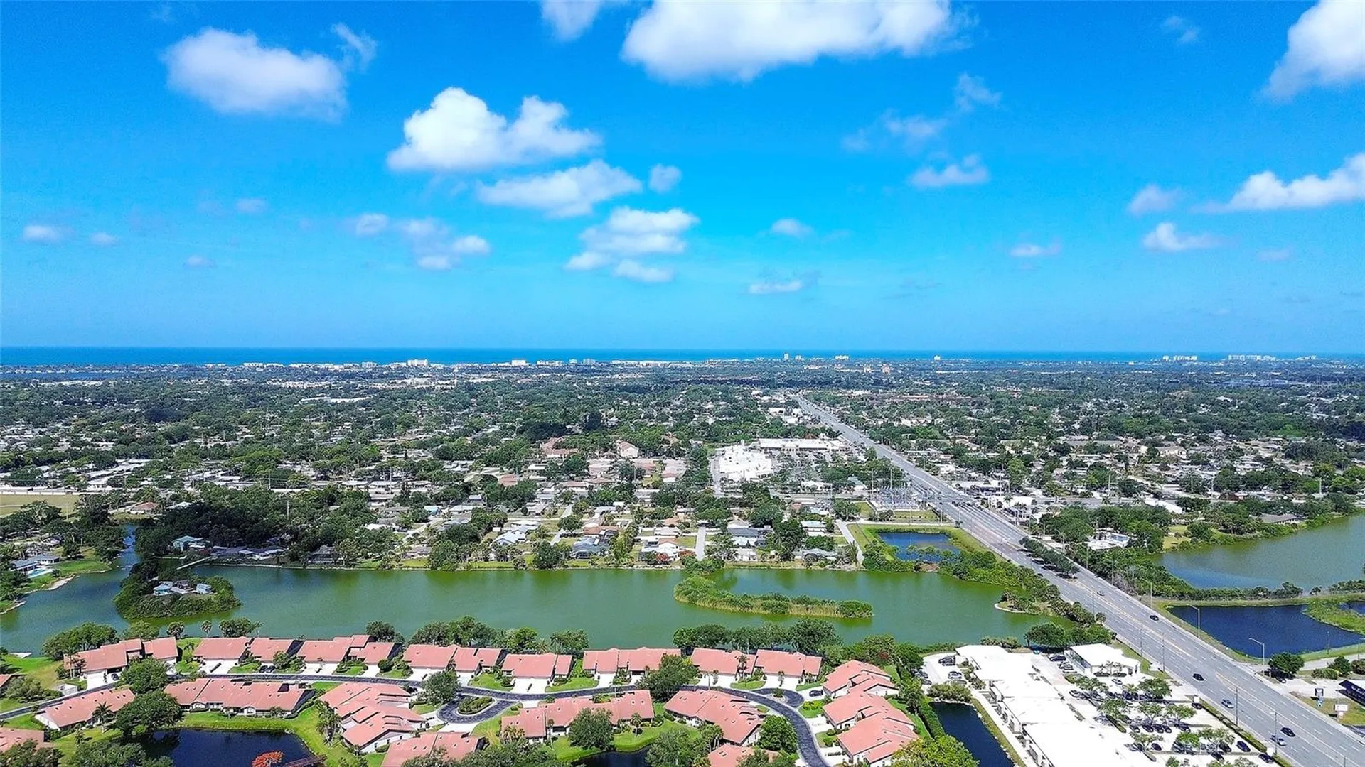 4034 Wilshire Circle E Sarasota FL 34238