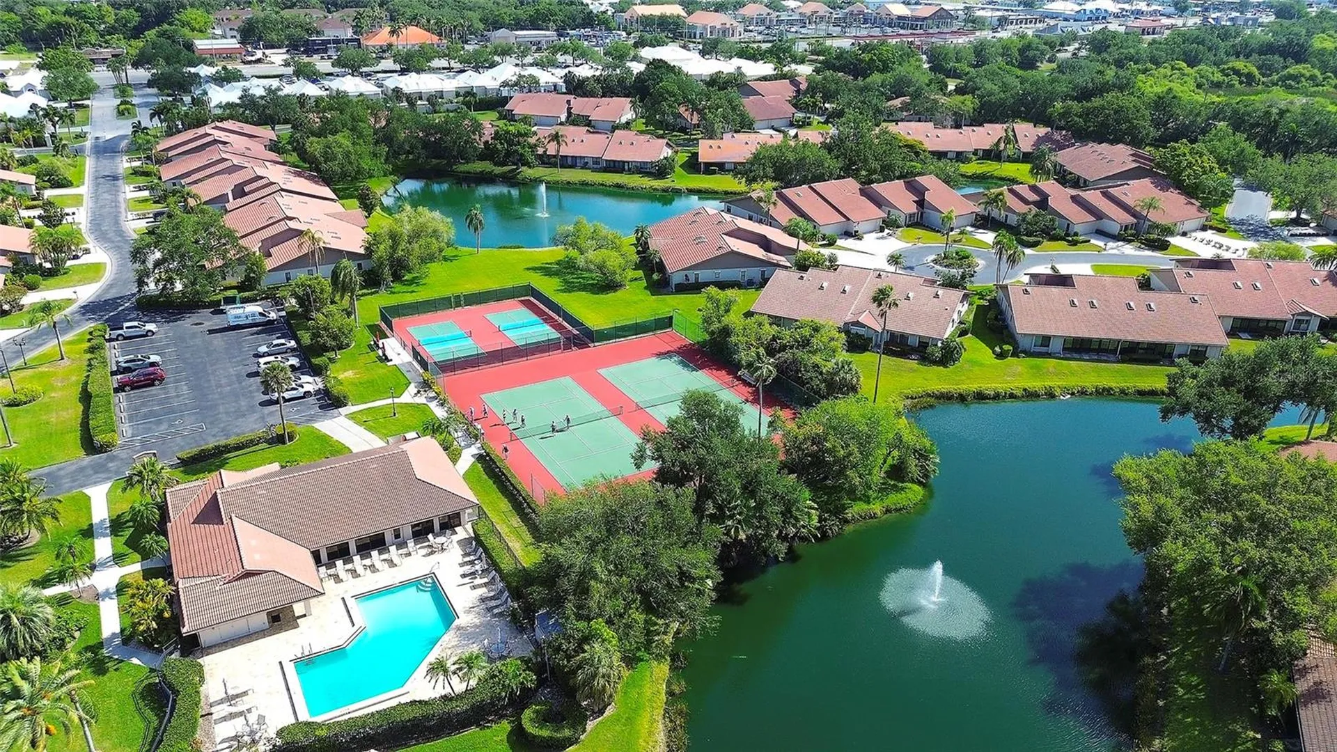 4034 Wilshire Circle E Sarasota FL 34238