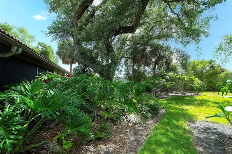 4034 Wilshire Circle E Sarasota FL 34238