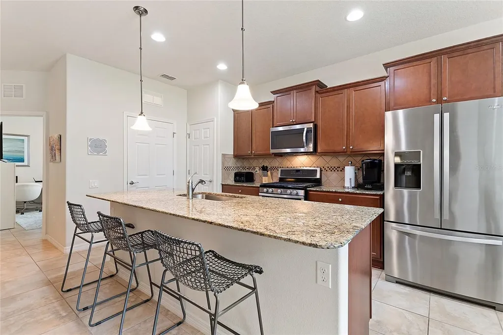 125 Valencia Lane Davenport FL 33837