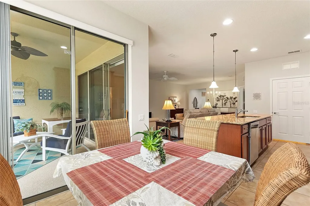 125 Valencia Lane Davenport FL 33837