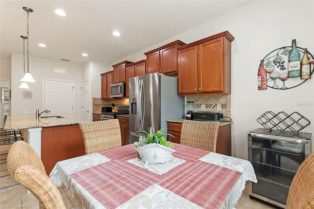 125 Valencia Lane Davenport FL 33837