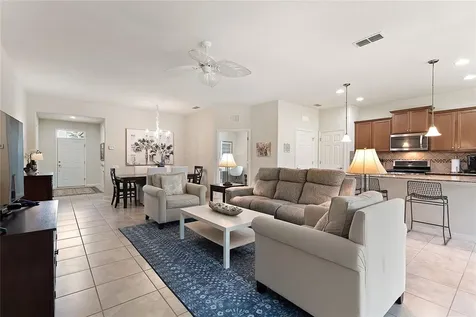 125 Valencia Lane Davenport FL 33837