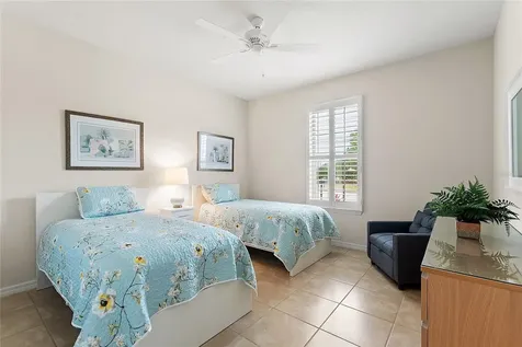 125 Valencia Lane Davenport FL 33837