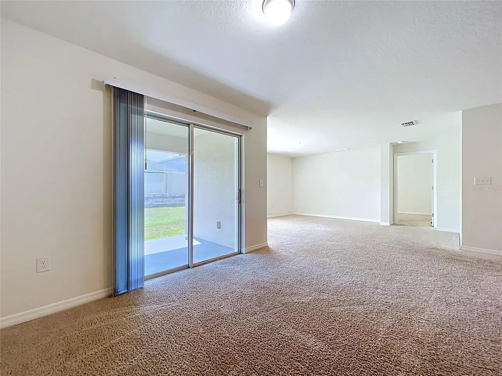 7804 Davie Ray Drive Zephyrhills FL 33540