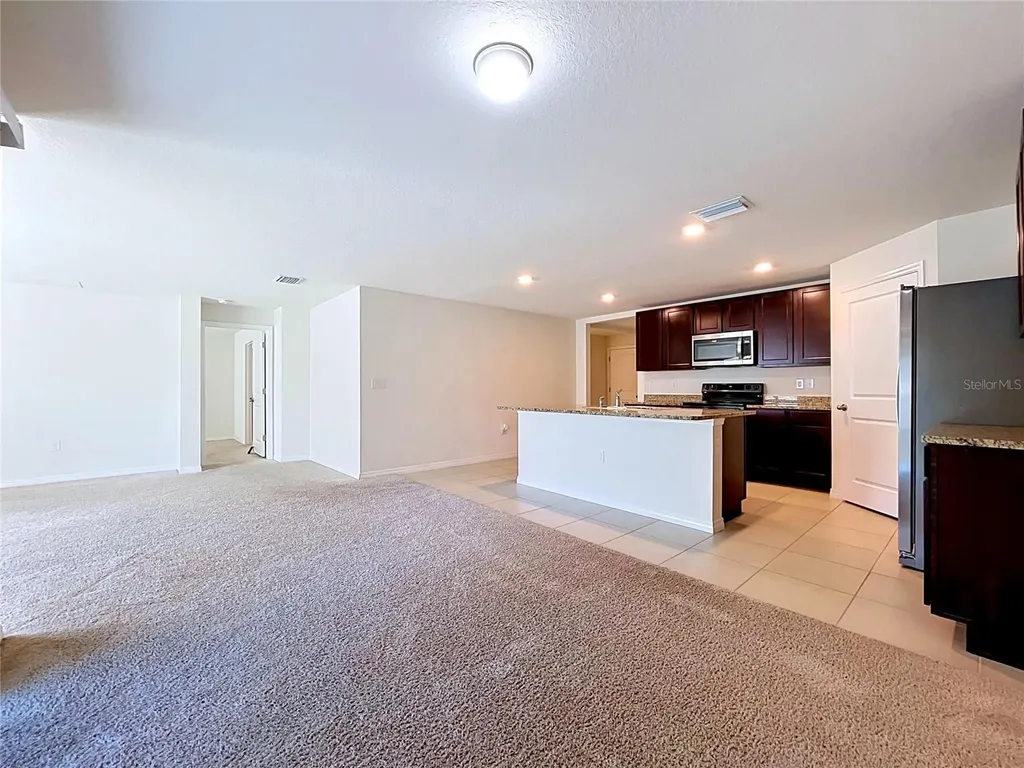 7804 Davie Ray Drive Zephyrhills FL 33540