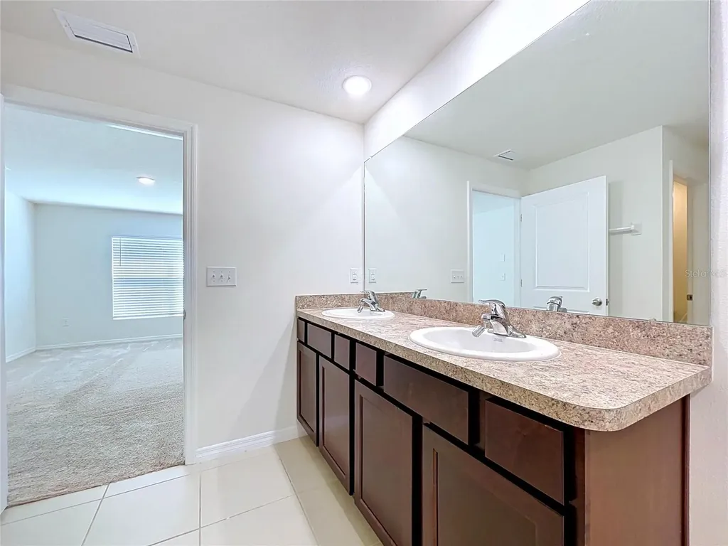 7804 Davie Ray Drive Zephyrhills FL 33540