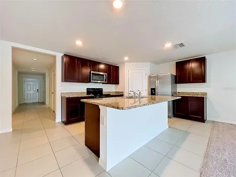 7804 Davie Ray Drive Zephyrhills FL 33540