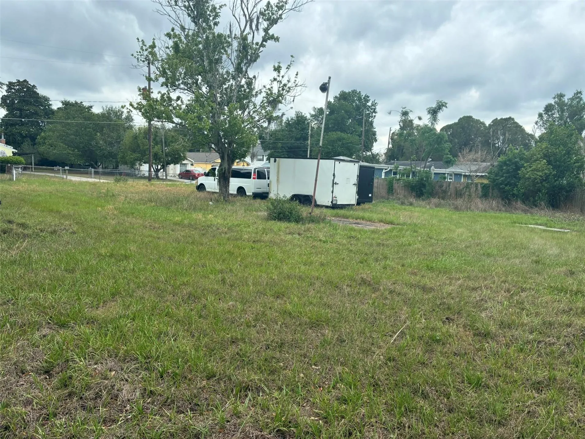 2726 S Brown Avenue Orlando FL 32806