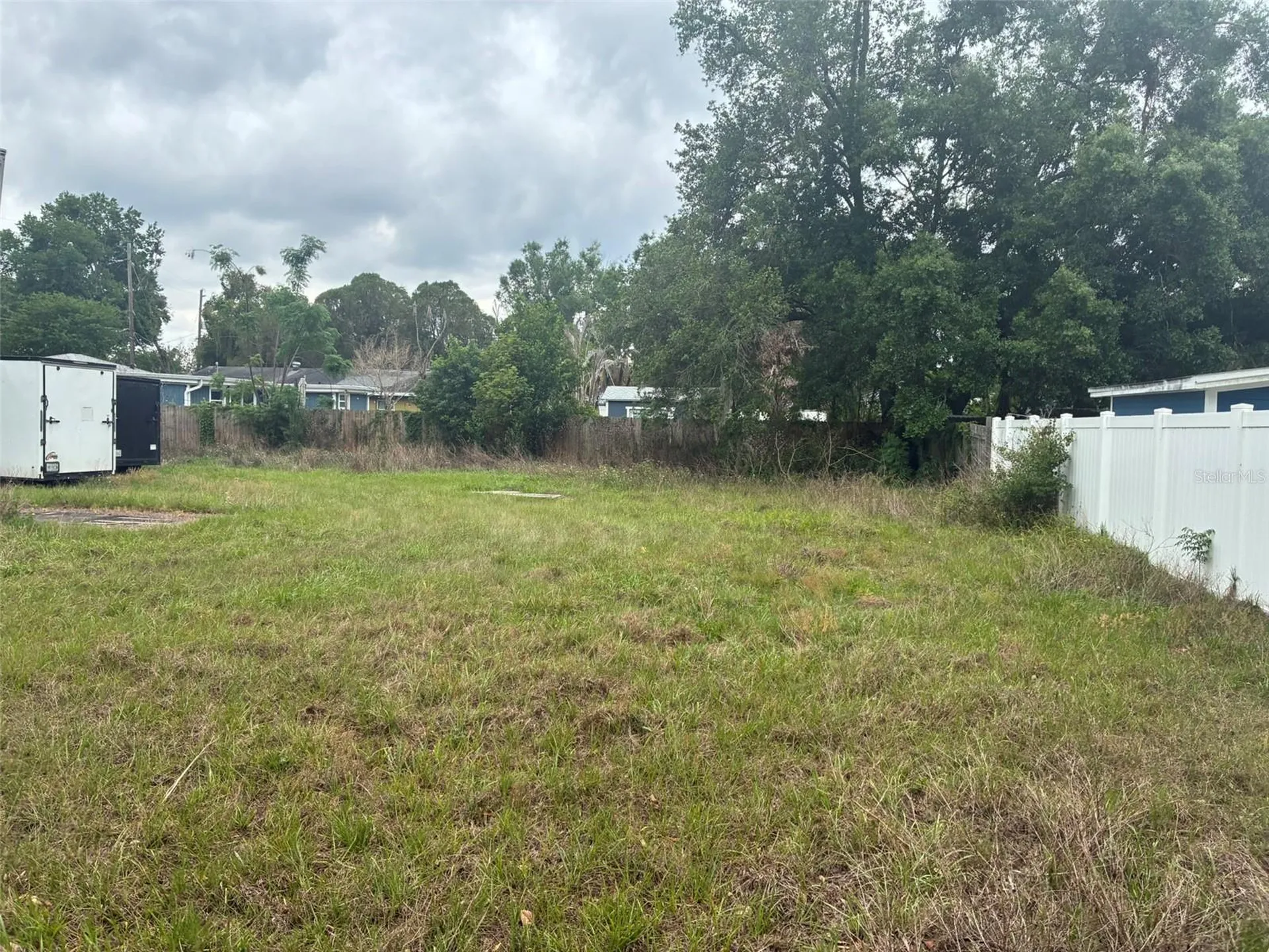 2726 S Brown Avenue Orlando FL 32806